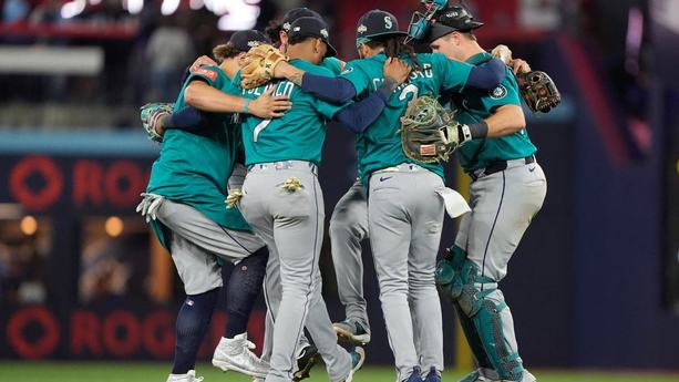 Seattle celebra el triunfo en el Juego 1 ante Toronto (Reuters)