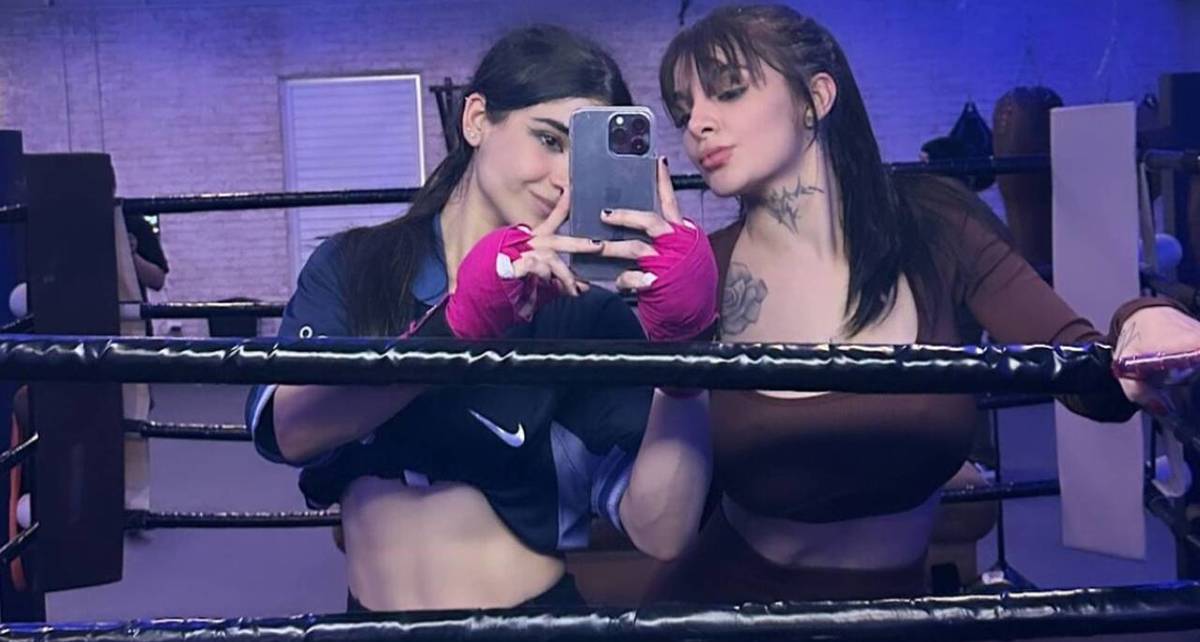 Karely Ruiz y Alana Flores en el ring (@alanafloresf)