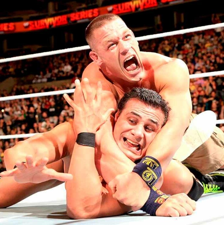Alberto del Río y John Cena protagonizaron grandes luchas en WWE.  (Foto de WWE)