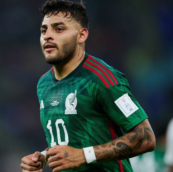 Alexis Vega está haciendo buen trabajo para estar en el Mundial. (Foto: Mexsport)
