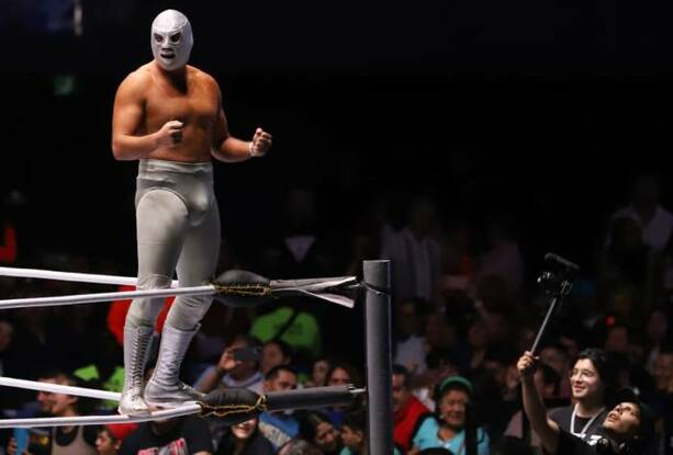 El Hijo del Santo fue aclamado por su público (Javier Ríos)