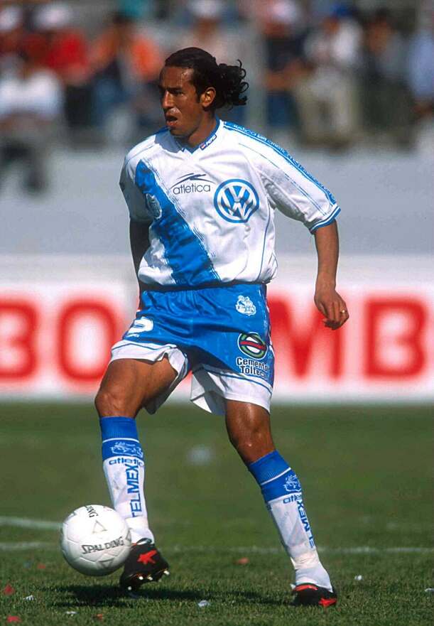 José Luis Sixtos durante su etapa con Puebla (Mexsport)