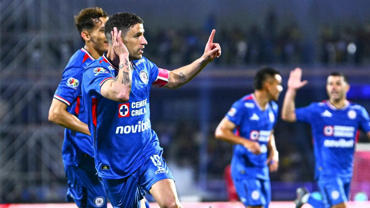 Cruz Azul Defeats América: Matchday 13 Upset