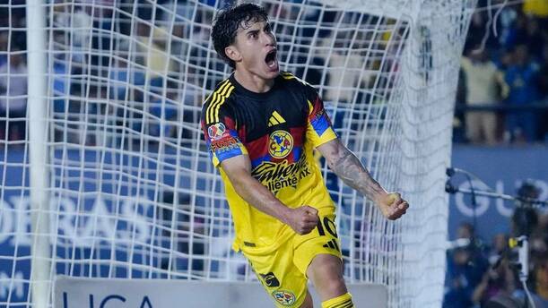 Zendejas en grito de gol con América (Imago7)
