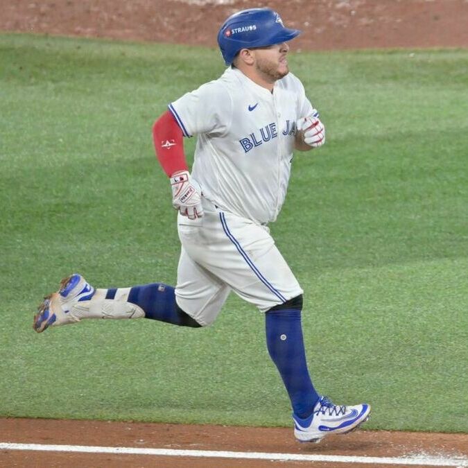El mexicano ha hecho un buen trabajo en las Grandes Ligas. (Foto: EFE)