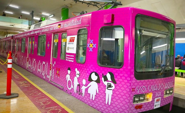 El Vagón Rosa se implementó desde el año 2022.