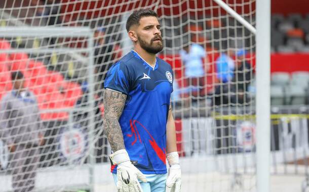 El entrenador de los celeste le dio la confianza de la portería a Gudiño. Foto: (Cruz Azul)