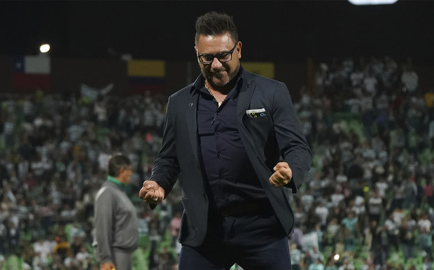 Mohamed dirigió a Rayados en dos etapas. (FOTO: Imago7)