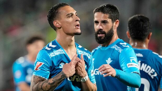 Antony e Isco lideran el buen momento del Real Betis (EFE)