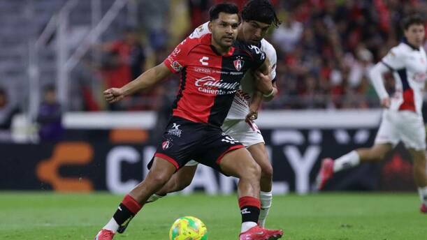 El Chivas vs. Atlas se jugará en el Akron (Imago7)