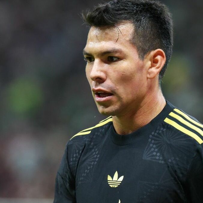 Chucky Lozano habría tenido un altercado en el vestidor. (Foto: Mexsport)