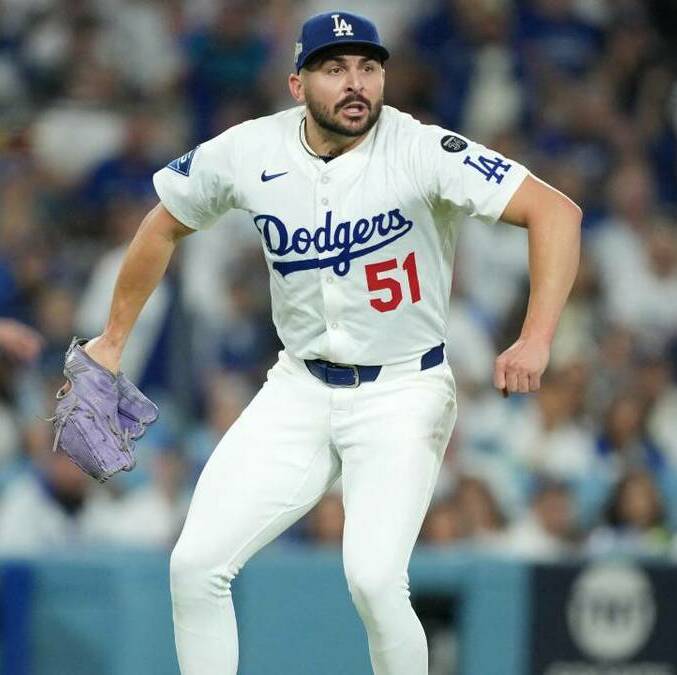 Alex Vesia se perdería la Serie Mundial, adelantó Dave Roberts (Reuters)