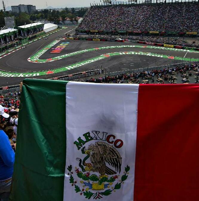 Bandera de México en una carrera de F1 (Mexsport)