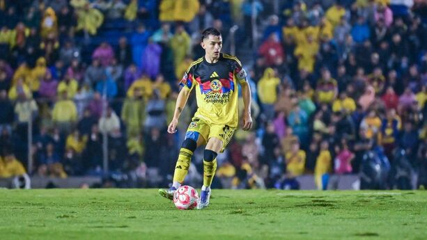 Álvaro Fidalgo con el América (Imago7)