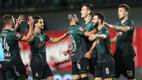 César Montes festeja con sus compañeros de Lokomotiv (Captura)