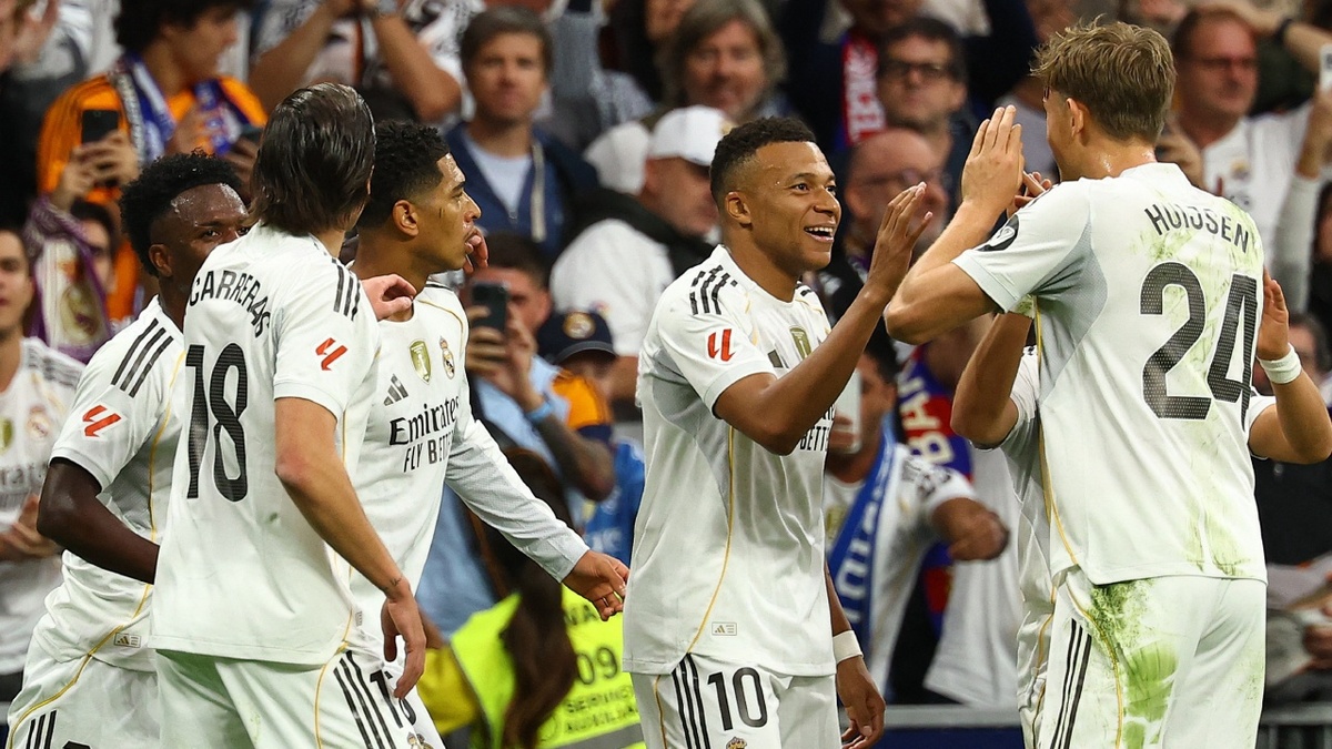 Real Madrid y Barcelona se enfrentaron en el Bernabéu (Reuters)