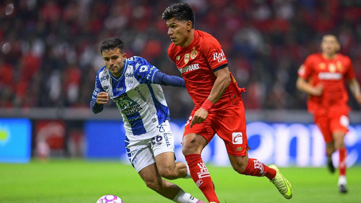 Toluca y Pachuca reparten unidades en el Nemesio Diez / Mexsport
