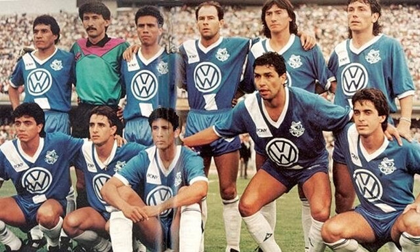 A 30 años del Puebla 'Campeonísimo' de la mano de Poblete y Lapuente (FOTO: Twitter)