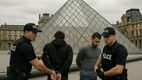 Arrestan a dos sospechosos por el robo de joyas en el Louvre | Foto: Inteligencia Artificial