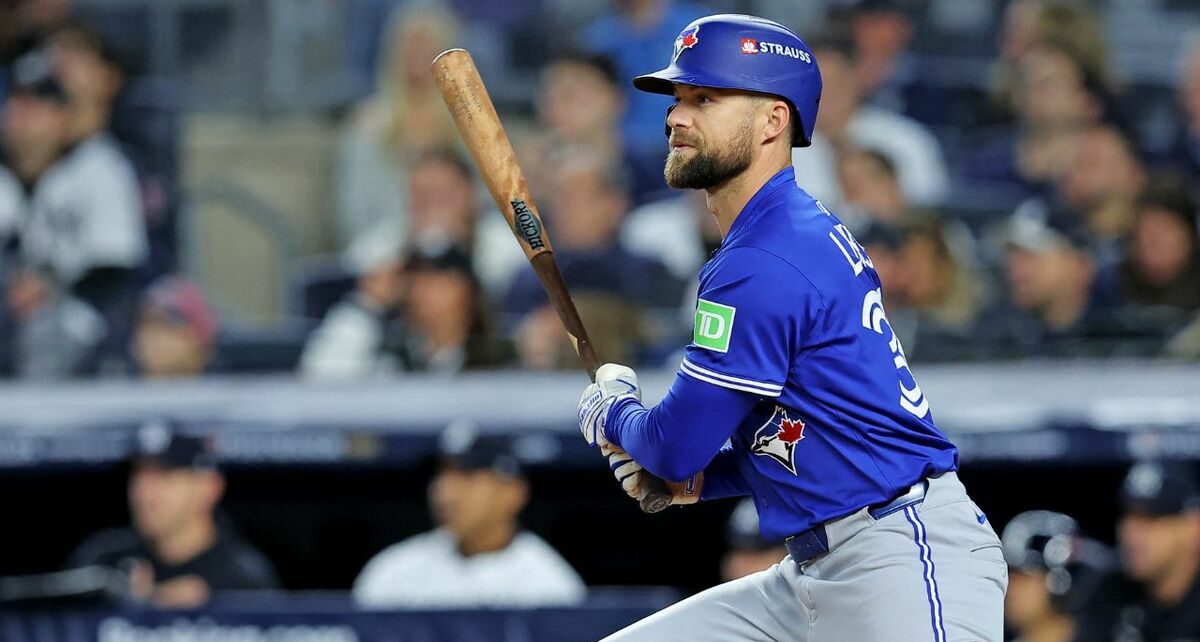 Nathan Lukes de estar a punto de retirarse a ser estrella de la MLB | Foto: Reuters