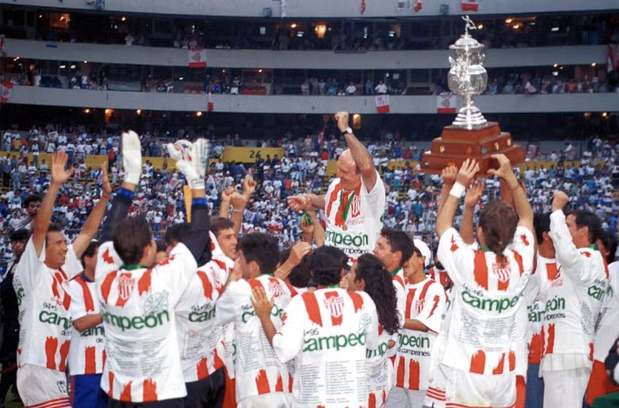 Necaxa fue campeón con Lapuente y Peláez fue clave. (Foto: Imago7)