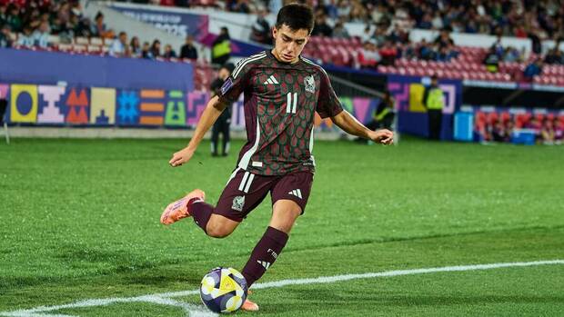 Gilberto Mora en el Mundial Sub 20 con el Tri (Imago7)