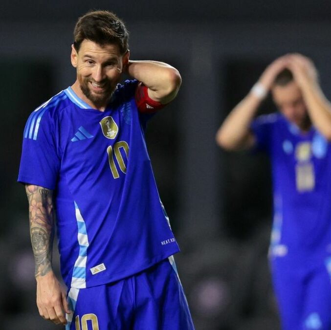 Lionel Messi en amistoso con Argentina (Ruters)