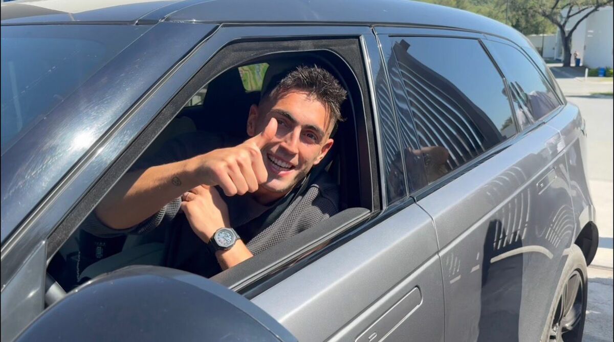 Santiago Mele al retirarse de El Barrial.