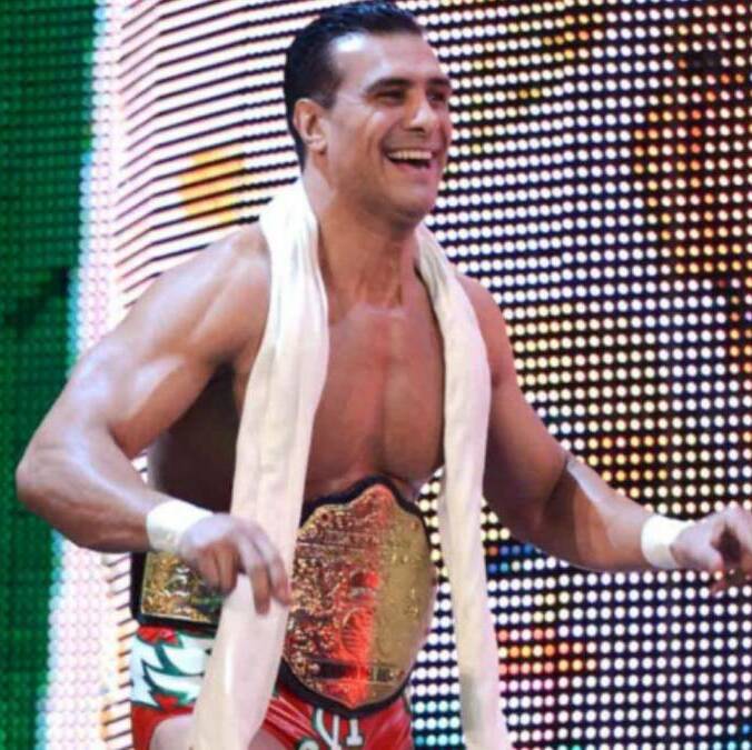 Alberto del Río firma un contrato con WWE (Cortesía WWE)