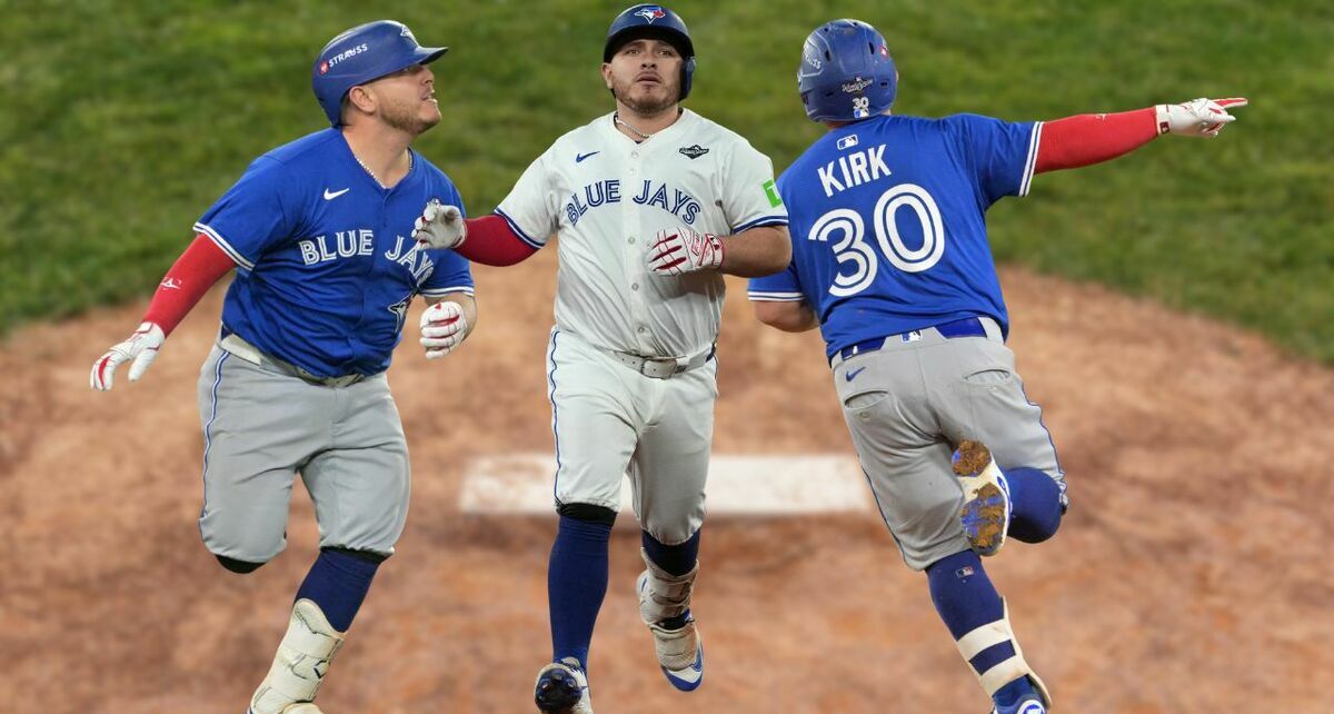 Alejandro Kirk, mexicano en la Serie Mundial