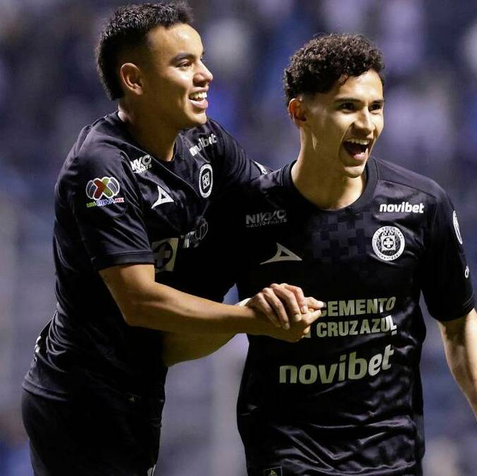 Cruz Azul se quedó con el liderato de la Liga MX momentáneamente (Imago7)
