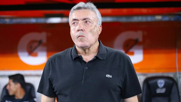 Domenec Torrent no está satisfecho con actuación de Rayados (Imago7)