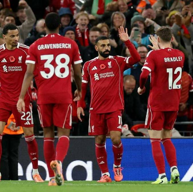 Liverpool vence al Aston Villa tras varios resultados negativos (Reuters)