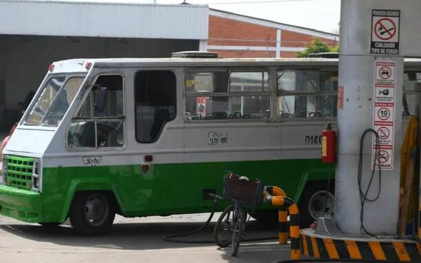 Microbús de la CDMX. (Milenio)