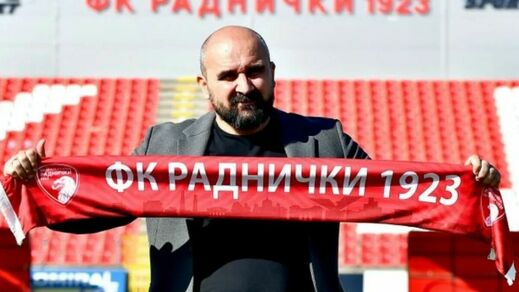 El timonel sufrió el infarto en pleno partido y murió a los pocos minutos. (Foto: fkradnicki.com)