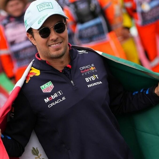 Checo estaba en Red Bull, firmó con Cadillac y manejará un Ferrari. (Foto: Mexsport)