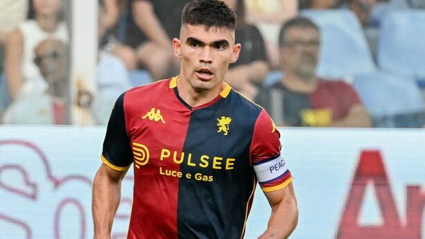 Johan Vásquez se ha convertido en pieza clave del Genoa (Instagram @johan_pipe)