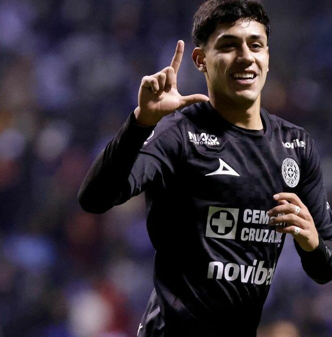 Cruz Azul depende de sí mismo para terminar de superlíder. (Foto: Imago7)