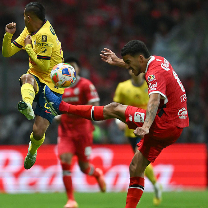 Federico Pereira piensa en los 3 puntos ante el América. (Foto: Imago7)