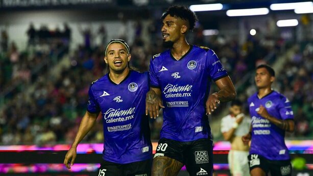 Mazatlán se adelantó gracias a un penal (Imago7)