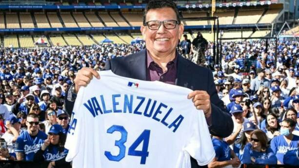 Fernando Valenzuela, aclamado por fans de Los Ángeles (Dodgers)