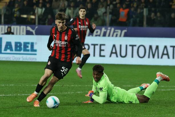 Saelemaekers tuvo una oportunidad clara sobre el final del partido / Reuters