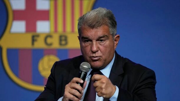 Joan Laporta acusó al árbitro de la eliminación del FC Barcelona (EFE)