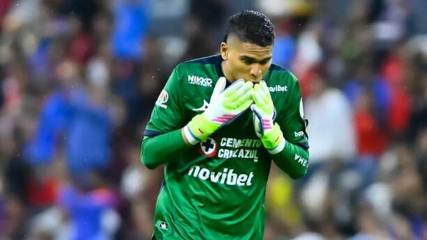 Kevin Mier comete un nuevo error con Cruz Azul / Mexsport