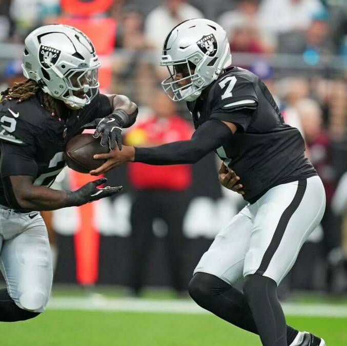 Raiders tendrá una dura prueba el lunes (Reuters)