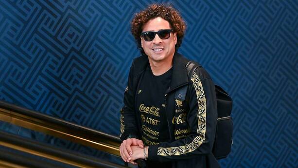 Guillermo Ochoa, previo a un partido del Tri (Imago7)