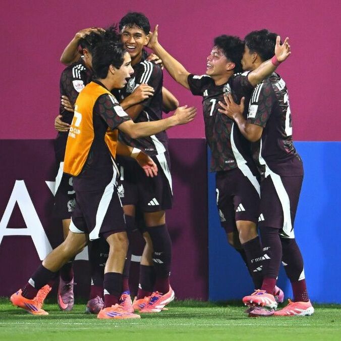 Luis Gamboa marcó doblete para México (Mexsport)