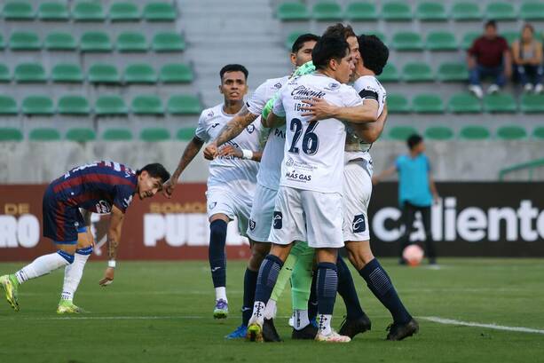 Los Potros desperdiciaron un penal en el primer tiempo / Imago7