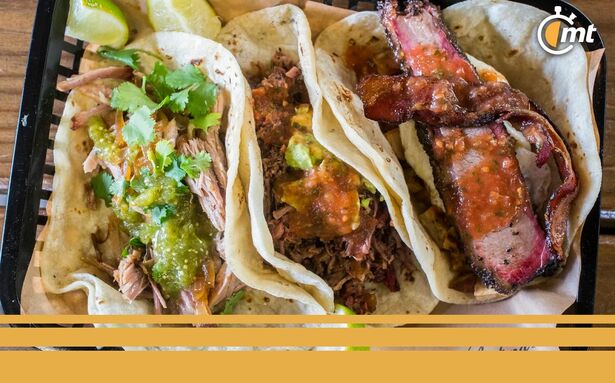 Tacos de diferentes platillos (Valentina's Tex Mex BBQ)