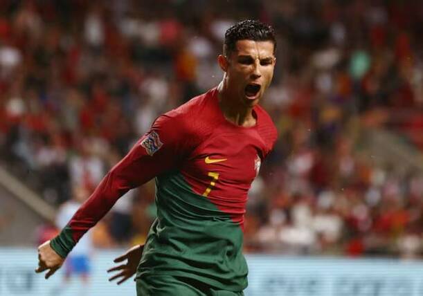 CR7 celebra un gol con Portugal (Reuters)